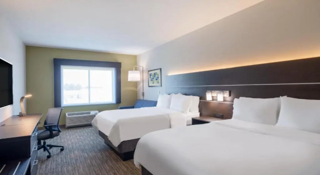 Номер Standard Holiday Inn Express & Suites - Watertown by IHG