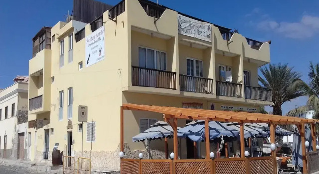 Studio Praia Diante ocean view, Забронировать Отель Отели Сал-Рей 3 звезды, рядом с Santa Isabel Church, 3*