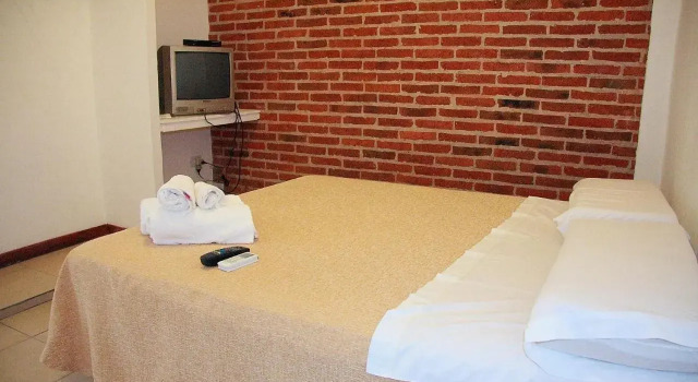 Hotel Los Brunos Apart, Boek Hotel Reconquista Santa Fe