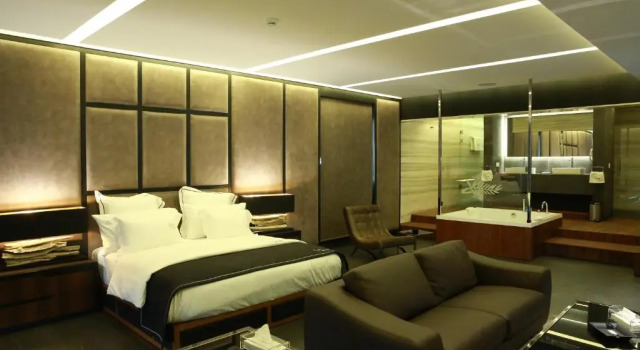 Люкс Executive Luxor Hotel