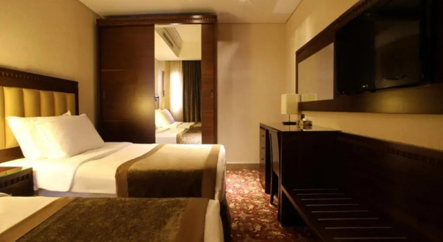 Двухместный номер Deluxe с балконом и с видом на море Lancaster Suites Raouche