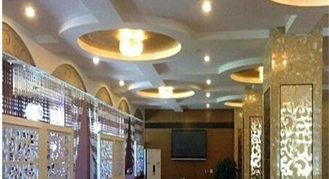 Fugui Business Hotel Beichuan, Varaa Hotelli Hotellit Sichuan pysäköinnillä, Pysäköinti