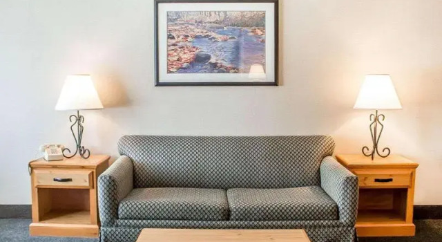 Doppel Suite Quality Inn