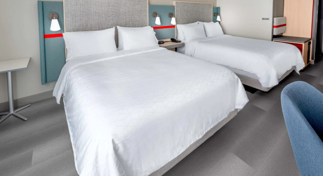 Четырёхместный номер Standard avid hotels Milwaukee West - Waukesha by IHG