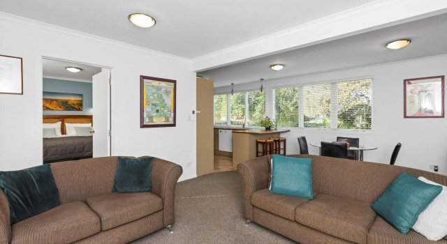 Havelock North central apartment