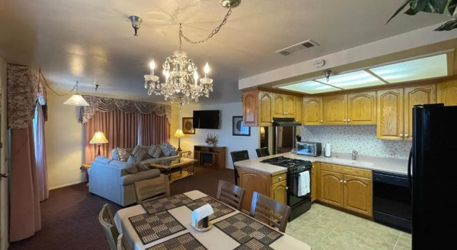 Люкс Oakridge Inn