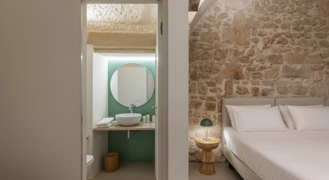 ARCO VECCHIO URBAN SUITE by EPOCA COLLECTION