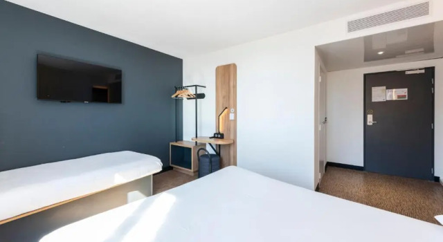 Трёхместный номер B&B HOTEL Nice Aéroport Arenas