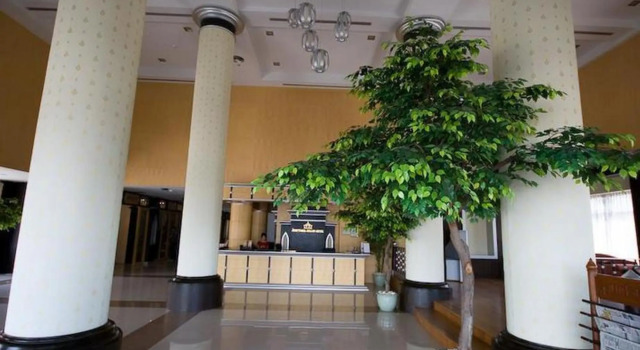 Ayutthaya Grand Hotel