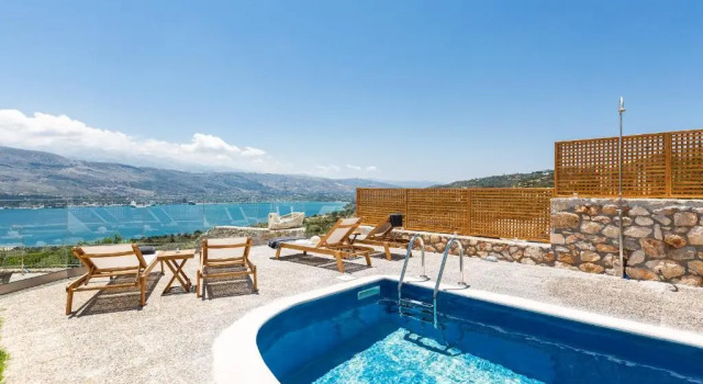 Вилла Istros Villas - with Pools, BBQ & Heated Spa Whirlpools, By ThinkVilla