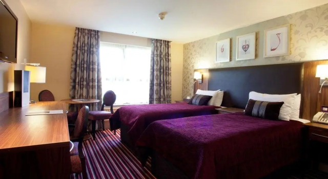 Двухместный номер Standard Gloucester Robinswood Hotel By Sunday