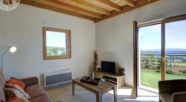 Gîte Champdieu, 3 pièces, 6 personnes - FR-1-496-159, Reserva ahora Hotel Chazelles-sur-Lyon Monts et Coteaux du Lyonnais