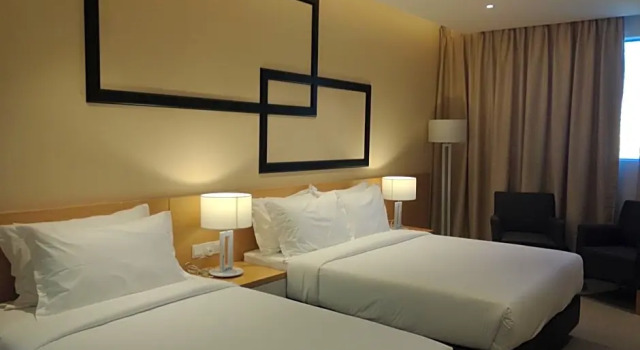 Четырёхместный номер Deluxe Hotel Excelsior Ipoh