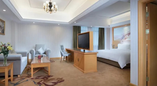Vienna Hotel Guangdong Zhongshan Caihong Avenue, Boek Hotel Hotels in Guangdong met parkeren, Parkeren