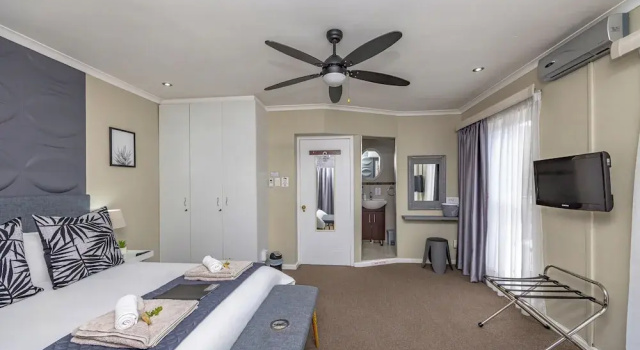 Номер Standard с видом на сад Plattekloof Premium Lodge