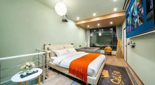 Четырёхместный люкс Cloud Hidden · Meet the Mountain Private Hot Spring Designer（Mount Qingcheng Houshan Branch） Villa