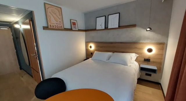 Kyriad Dax - Saint-Paul-les-Dax, Rezerwuj Hotel Dax Landes