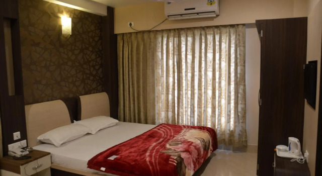 Hotel Gananayak, Prenota Hotel Siliguri West Bengal