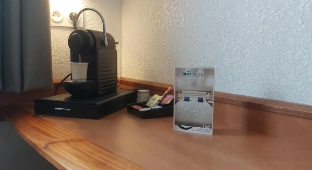 Номер Superior Brit Hotel Confort Villeneuve Sur Lot