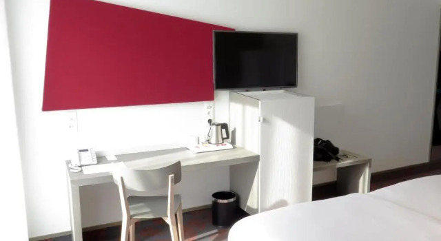 Двухместный номер Comfort Spark by Hilton Lyon Park Saone
