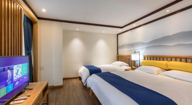 Семейный номер Standard Riverside Inn Guilin Central