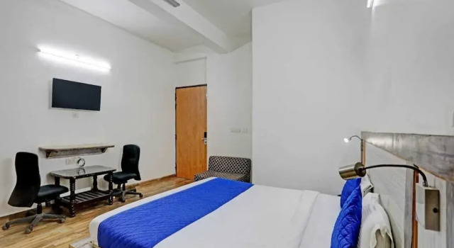 Номер Deluxe Greater Noida Stay