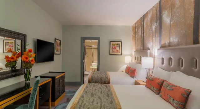 Четырёхместный номер Standard с видом на парк Crowne Plaza Dublin Airport by IHG