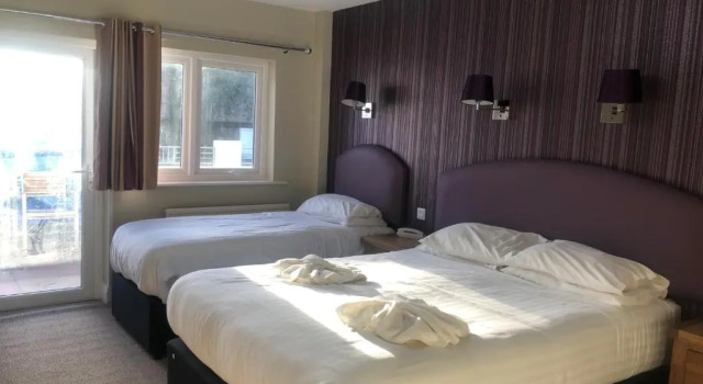 Семейный номер Standard с 3 комнатами Riviera Hotel