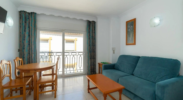 Apartamentos Leonor, Забронировать Апартаменты/квартира Апартаменты Торремолинос, рядом с Парафия Архангела Михаила, Апартаменты/квартира