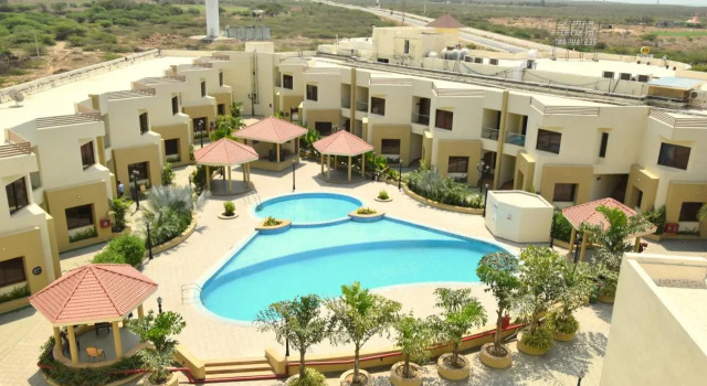 The Sky Imperial Bapu's Resort, Varaa Lomakeskus Lomahotellit kohteessa Gujarat, Lomakeskus