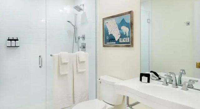 Четырёхместный номер Luxury Sherman Lodge