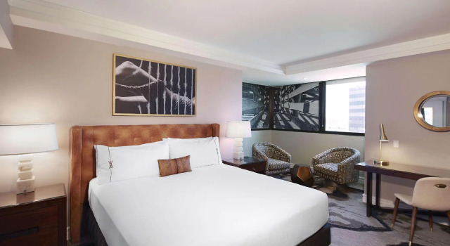 Двухместный номер Deluxe The Highland Dallas, Curio Collection by Hilton