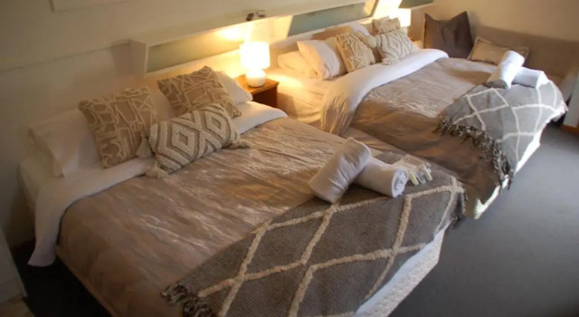 Номер Executive Calder Family Motel