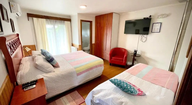 Трёхместный номер Comfort с балконом Apart Hotel MiCasa