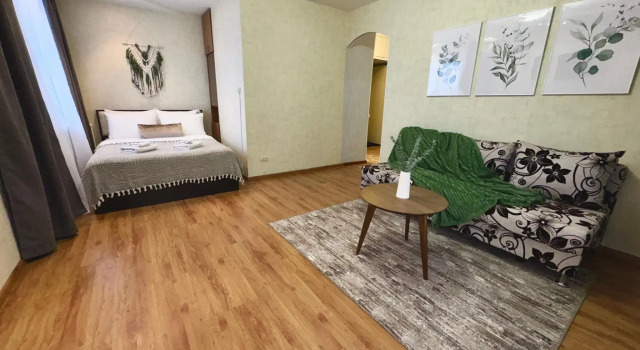 Barberry on 141 Yubileynaya Street, Prenota Appartamento Hotel a Perm Krai con parcheggio, Parcheggio