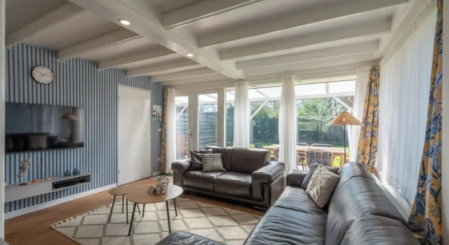 Modern Home Near Beach, Забронировать Отель Отели Норда 3 звезды, 3*