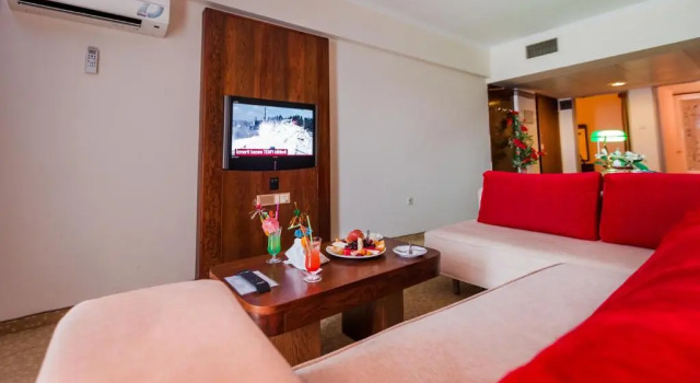Люкс с видом на море Derici Hotel