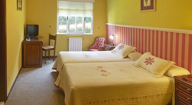 Hotel Casa Manoli, Book Hotel Valdes Asturias