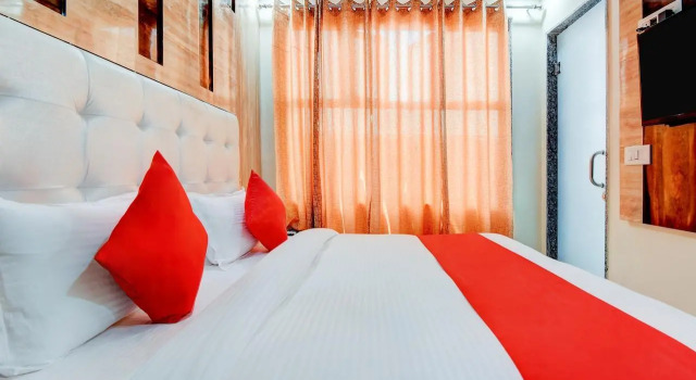 Hotel Kaushal Palace
