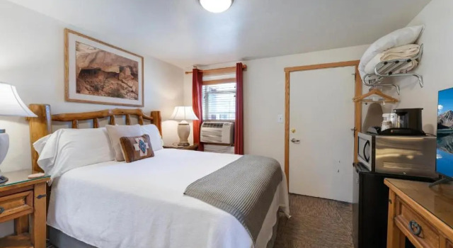 Standard Doppel Zimmer Stone Lizard Lodge