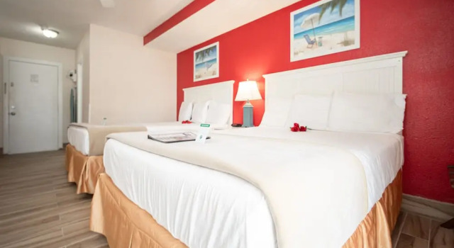 Island Sun Inn & Suites - Historic Venice & Beach Getaway, Забронировать Мини-отель Мотели Sarasota Area, Мотель