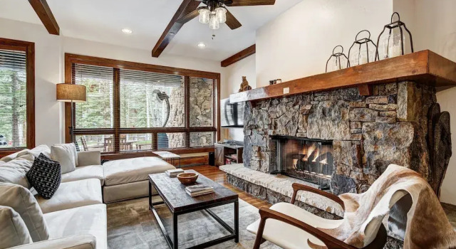 Ski-in/ski-out 2 Br Condo, Heart Of Bachelor Gulch 2 Bedroom Condo by RedAwning