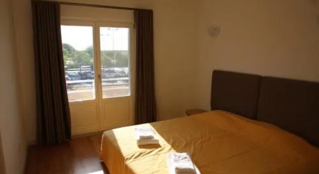 Exclusive new apartment in Tavira, Забронировать Апартаменты/квартира Отели Тавира с парковкой, рядом с Железнодорожный вокзал Тавира, Парковка