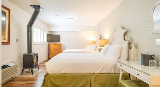 Четырёхместный номер Standard The Inn on Pine