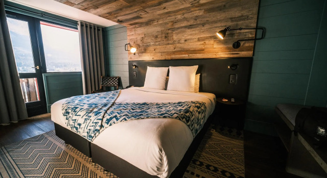 Трёхместный номер Standard с видом на горы Chalet Hôtel le Prieuré and SPA