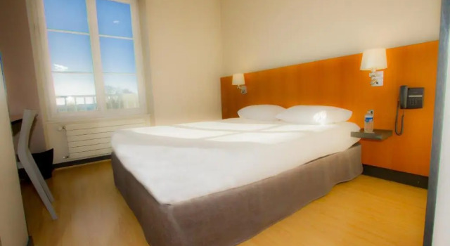 Двухместный клубный номер Standard Hotel de la Gare Brest