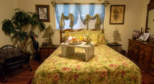 Люкс Superior Goodbread House Bed & Breakfast Inn