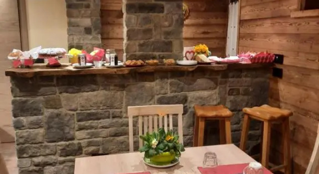 B&B Lorelei, Забронировать Отель «постель и завтрак» Грессоне-Сен-Жан Грессоней, рядом с Горнолыжный курорт Грессоне-Сен-Жан