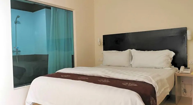 Двухместный номер Deluxe с балконом Melang Inn