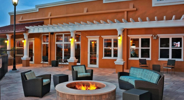 Residence Inn Dallas DFW Airport West/Bedford, Rezervasyon Otel Bedford Dallas - Fort Worth Metropolitan Area